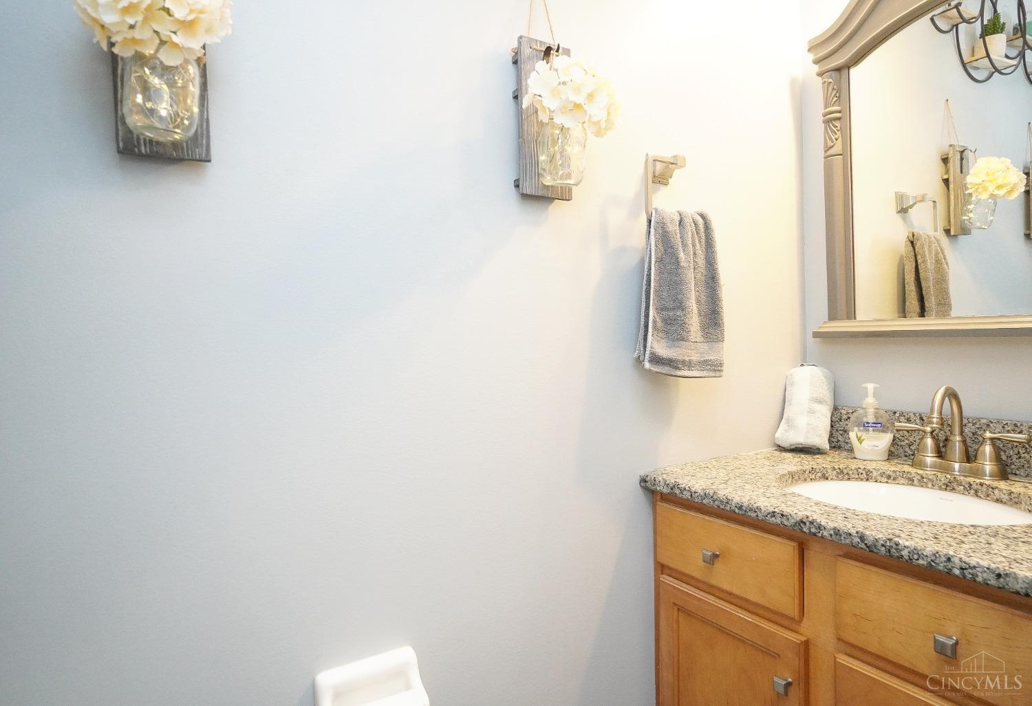 6373 Zoellners Place