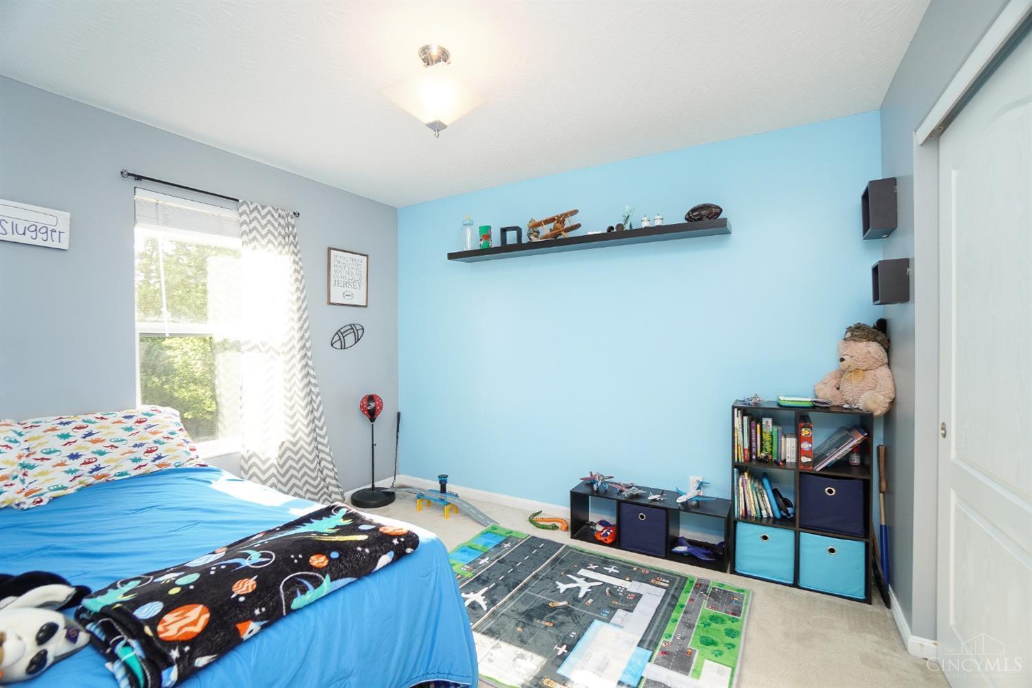 6373 Zoellners Place