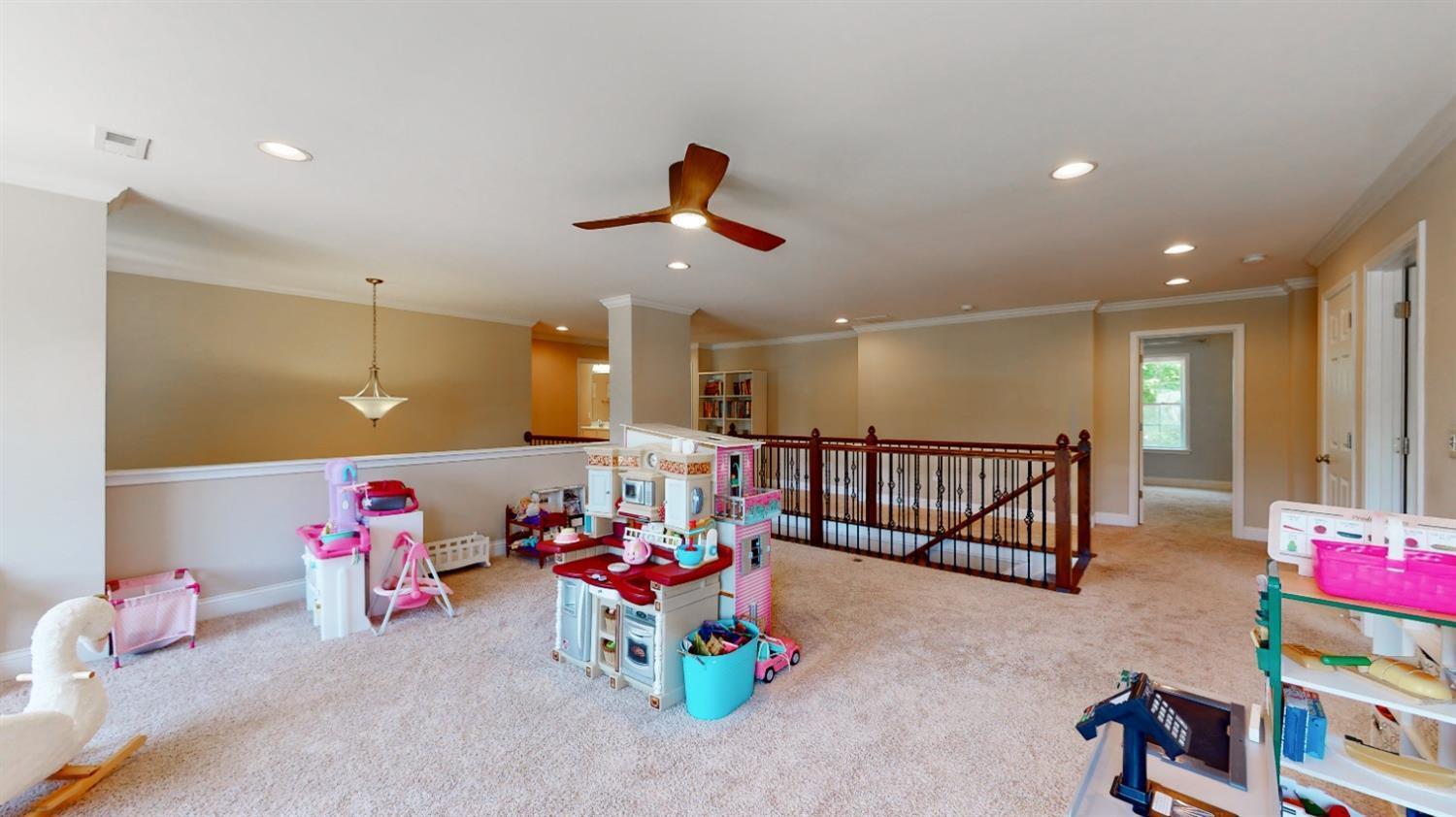 7565 Marsh Creek Lane