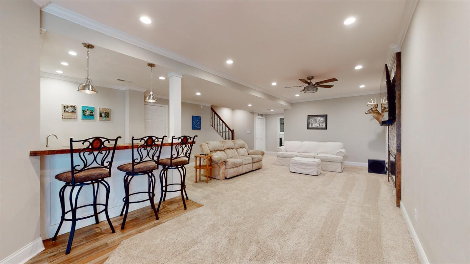 7565 Marsh Creek Lane