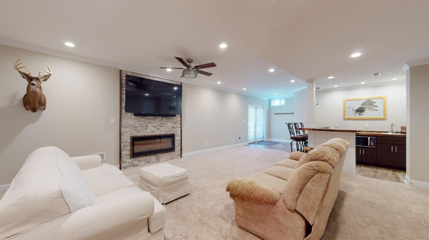 7565 Marsh Creek Lane