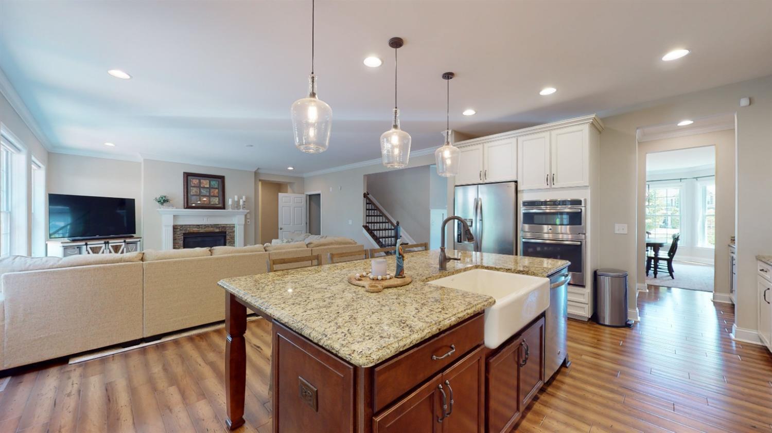 7565 Marsh Creek Lane