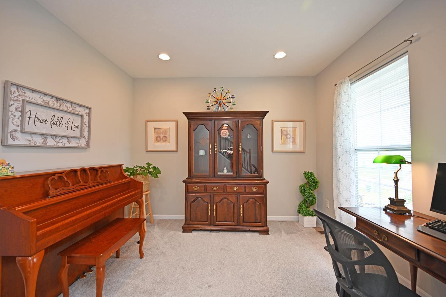 3064 Williamstown Lane