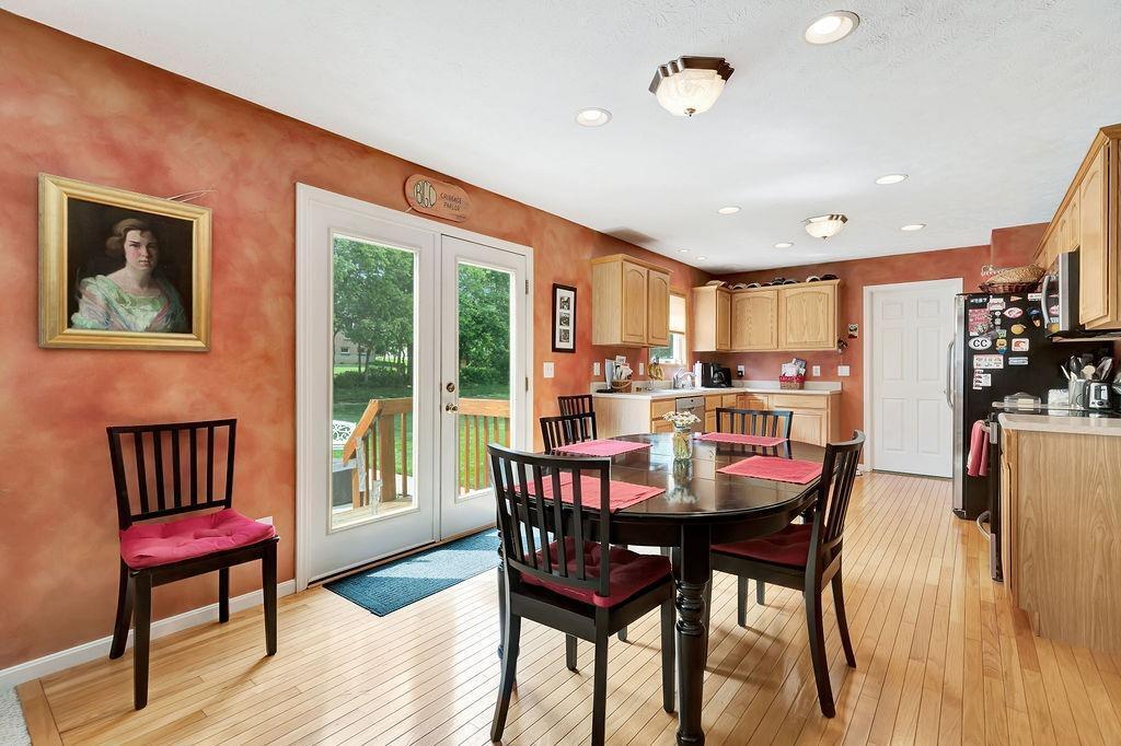 6899 Summer Field Drive