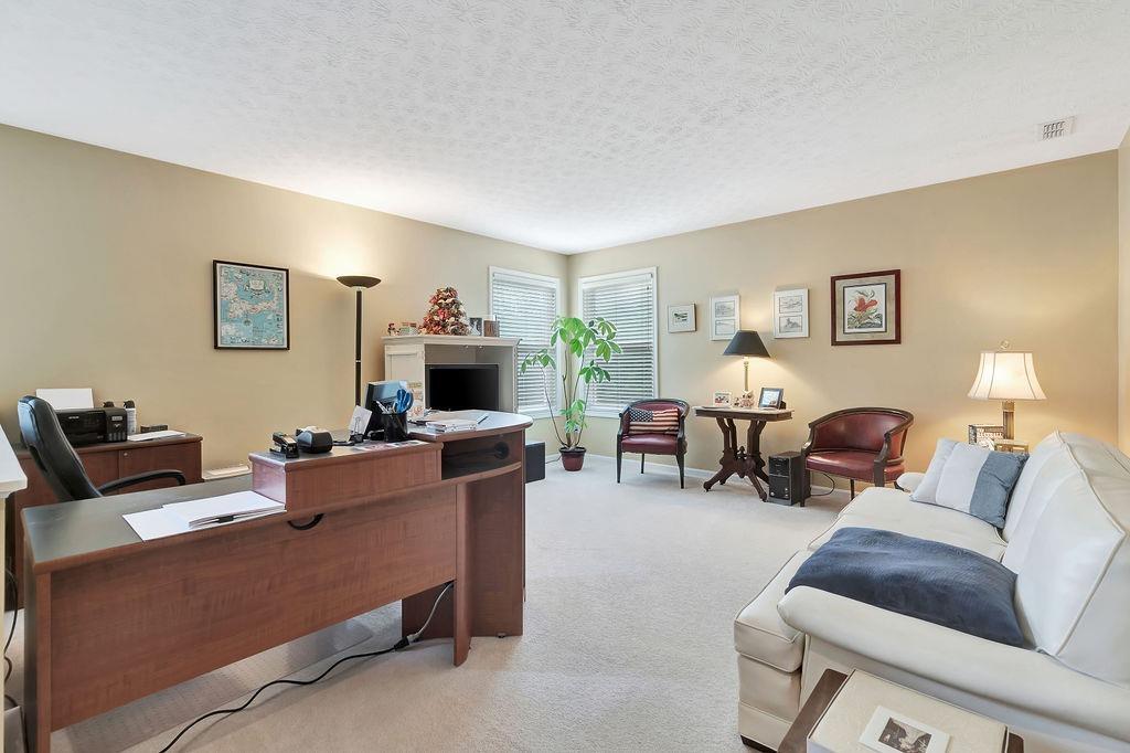 6899 Summer Field Drive