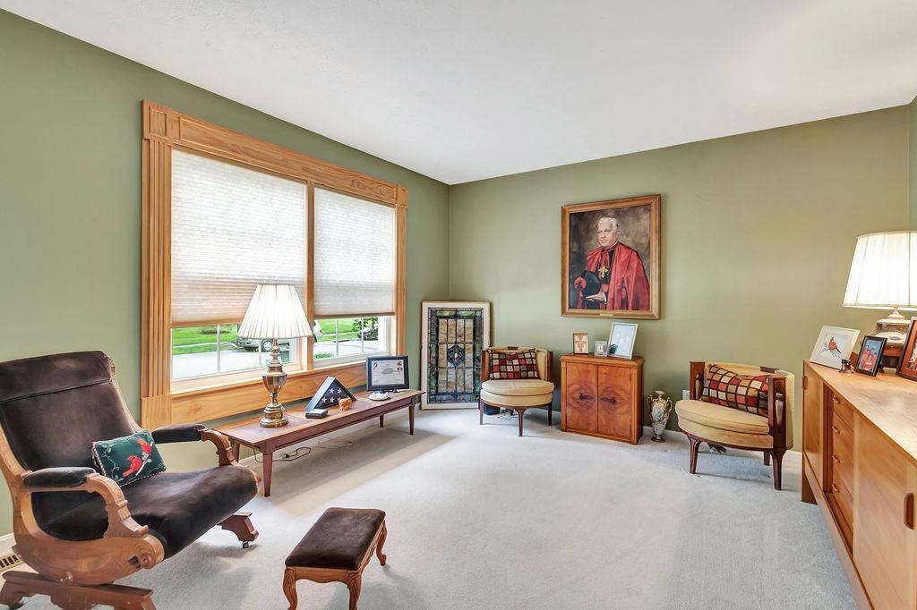 6899 Summer Field Drive