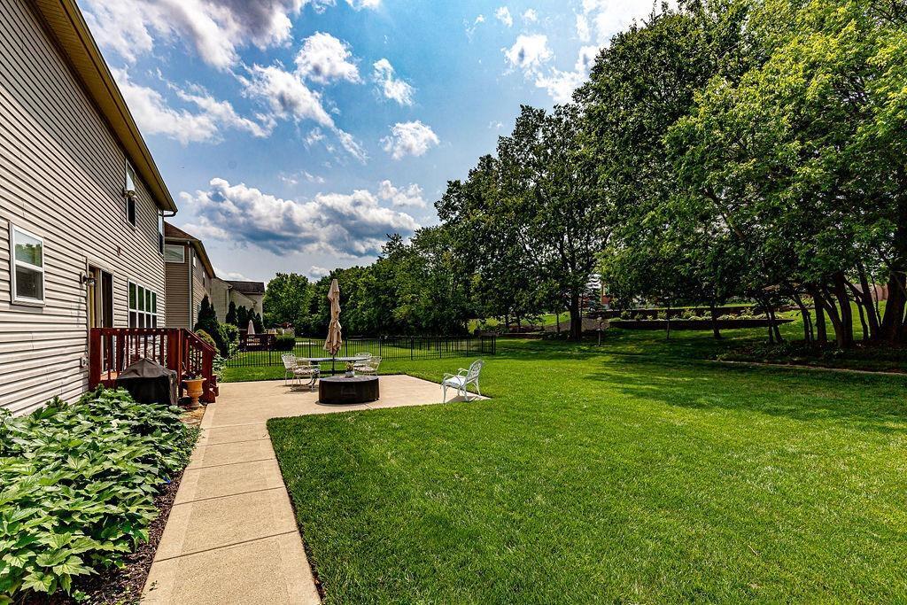 6899 Summer Field Drive