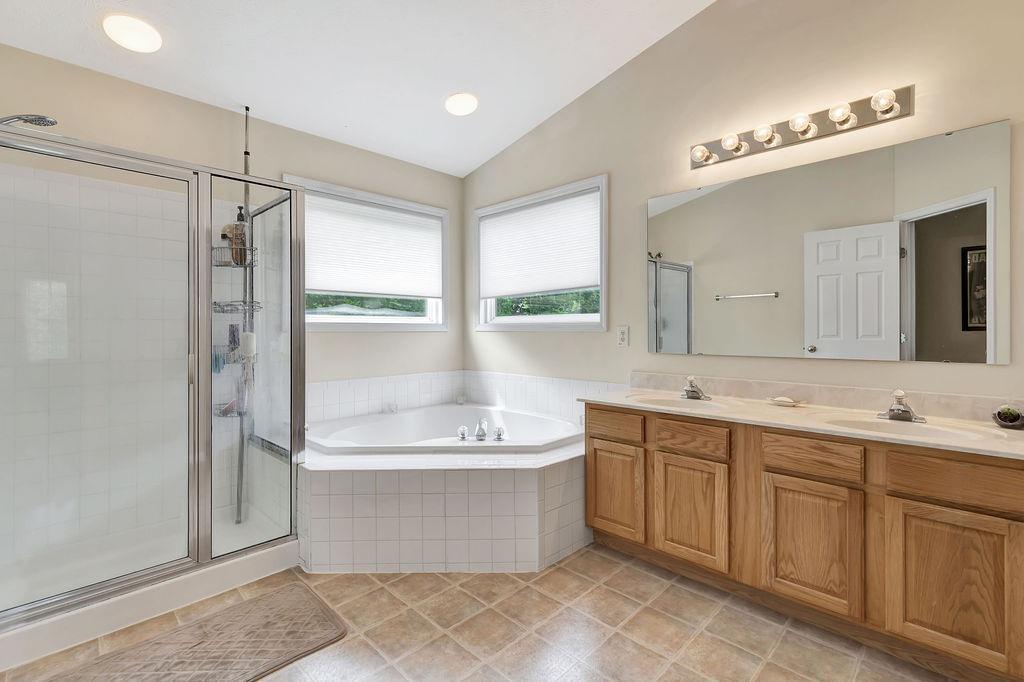 6899 Summer Field Drive