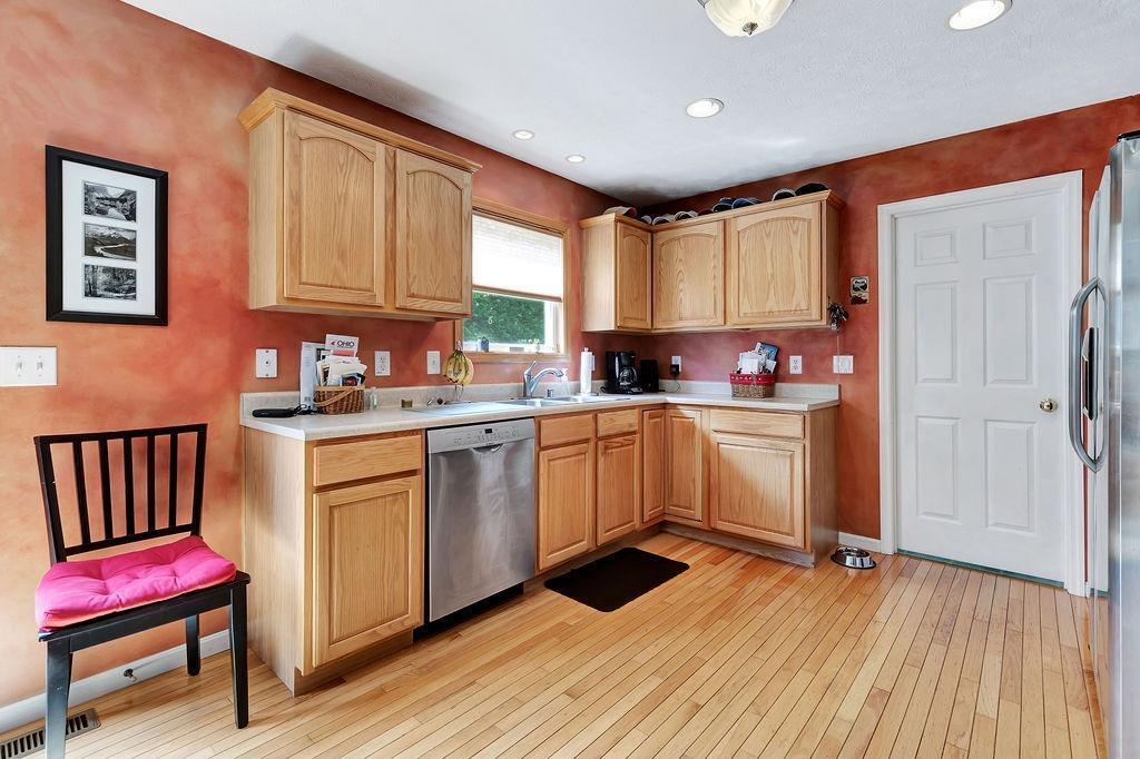 6899 Summer Field Drive