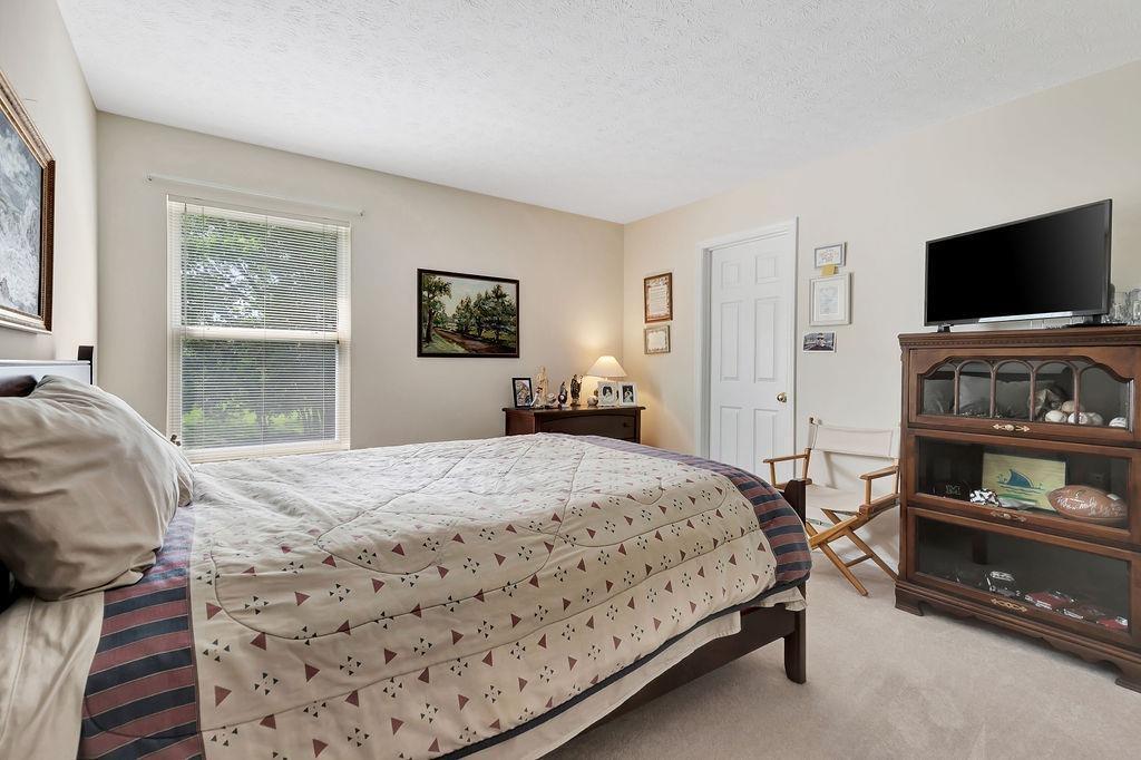 6899 Summer Field Drive