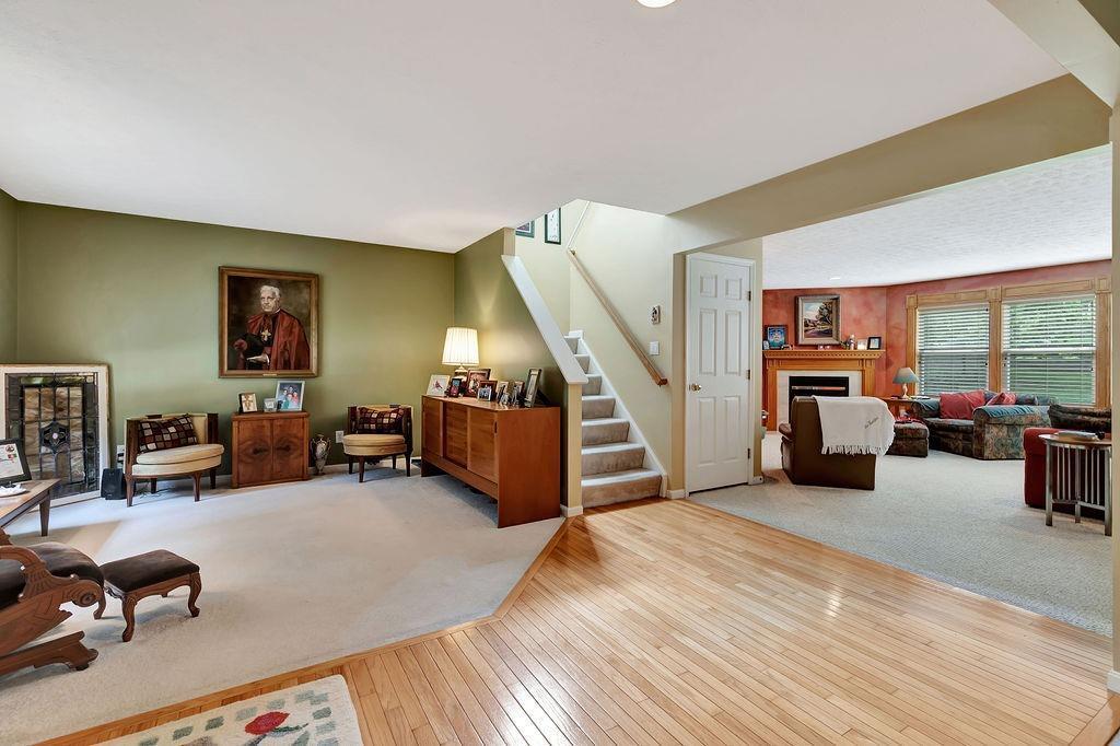 6899 Summer Field Drive