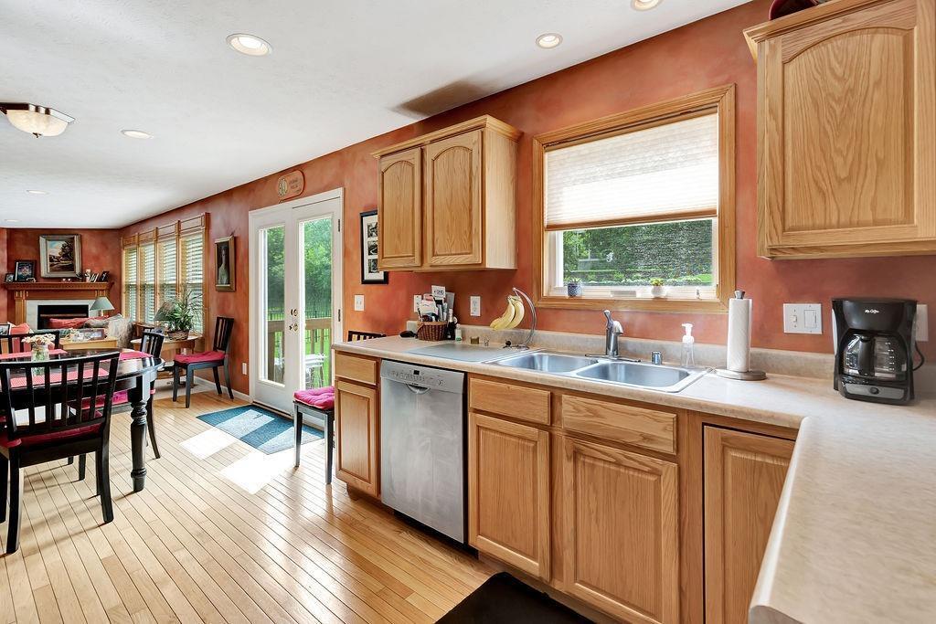 6899 Summer Field Drive