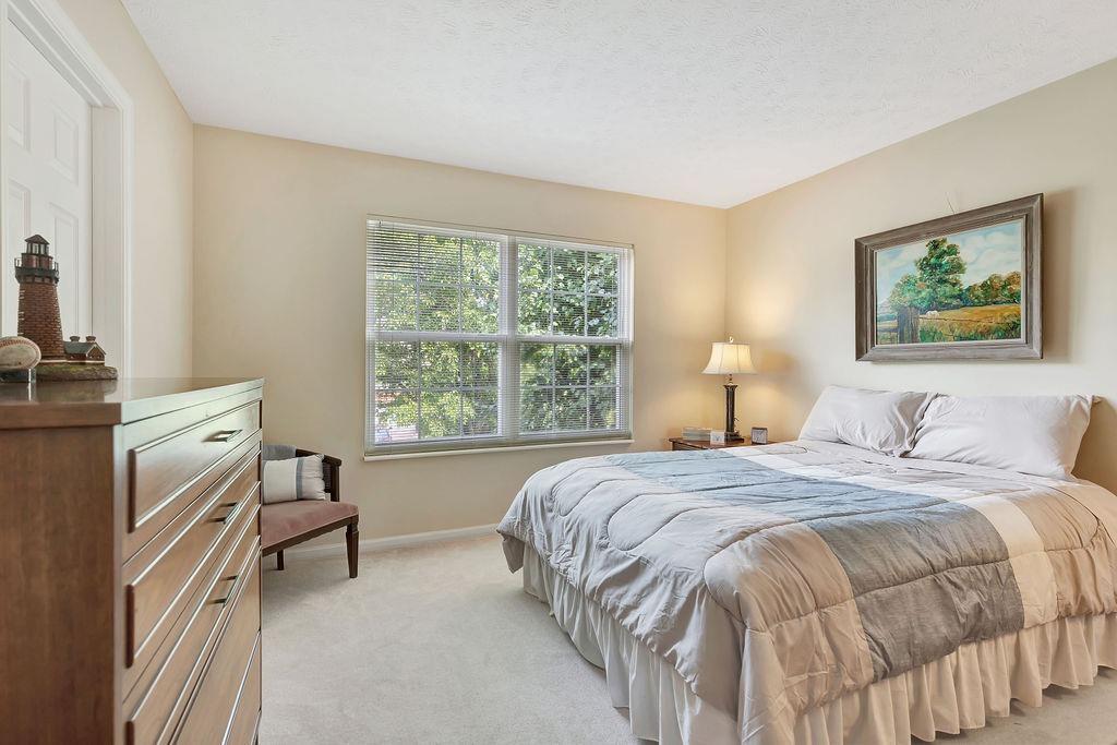 6899 Summer Field Drive