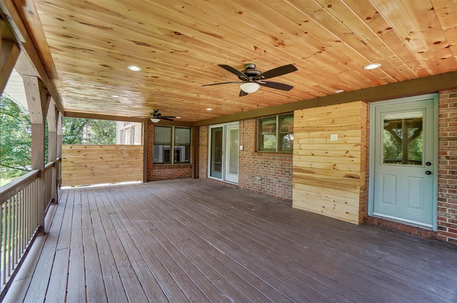 7652 Walnut Creek Court