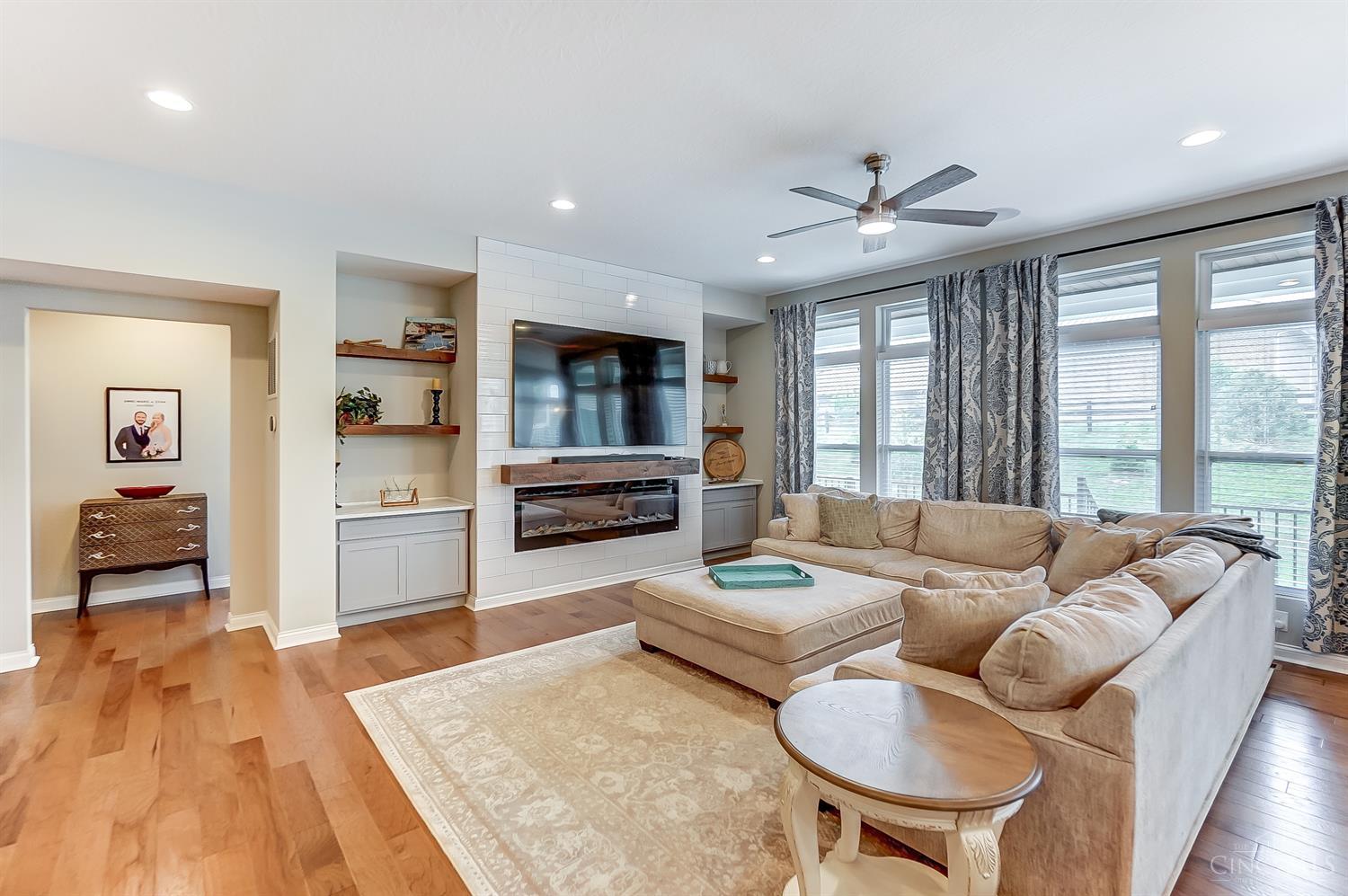 4842 Breeders Cup Circle