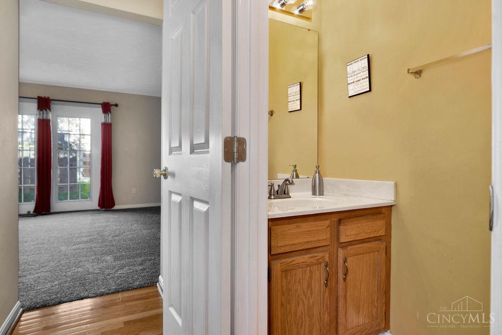 5933 Snider Cove Way