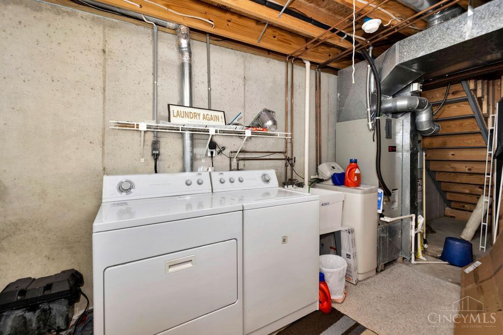 5933 Snider Cove Way