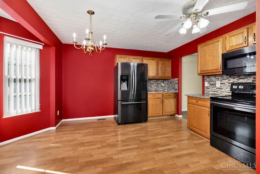 5933 Snider Cove Way