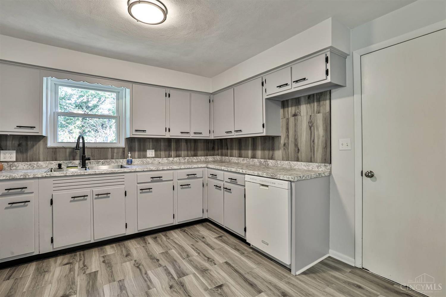 1027 N Eleventh Street