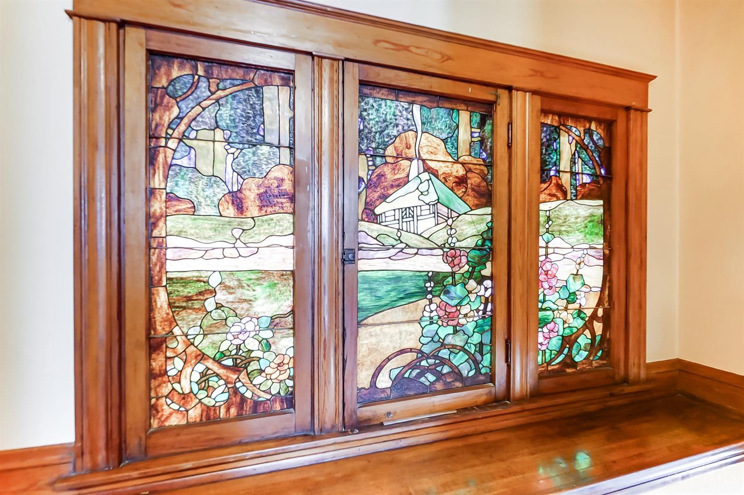 3433 Pleasant View Avenue