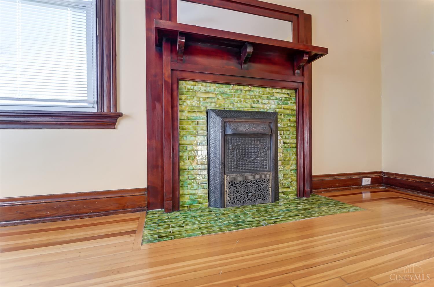 3433 Pleasant View Avenue