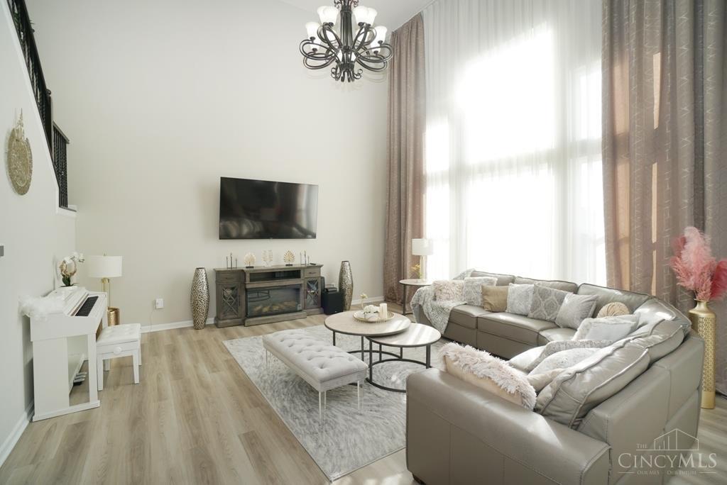 7604 Watercrest Lane