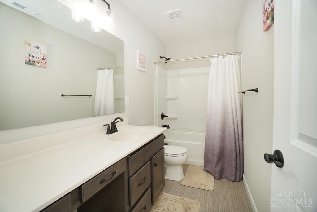 7604 Watercrest Lane