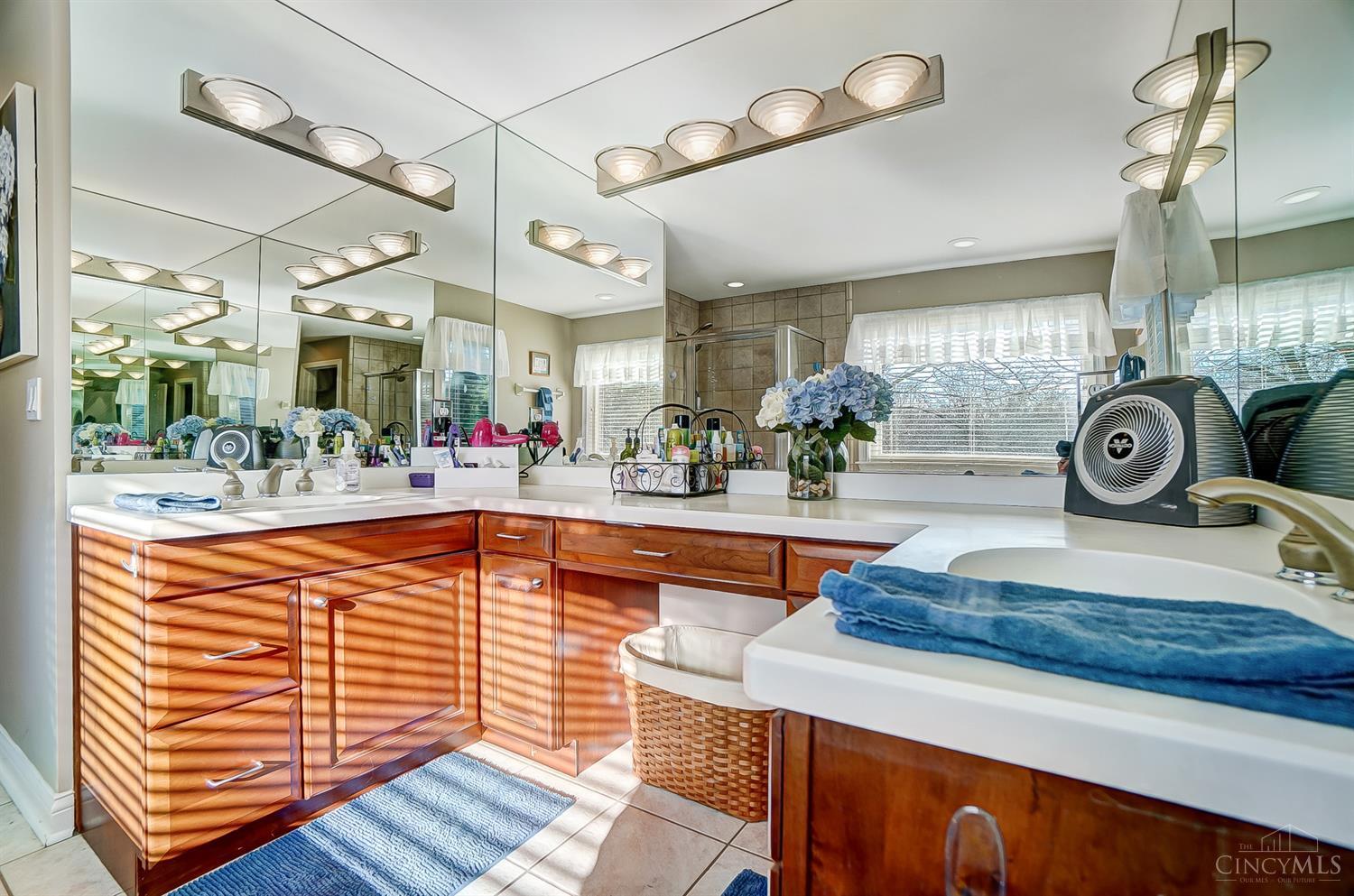 5815 Woodthrush Lane