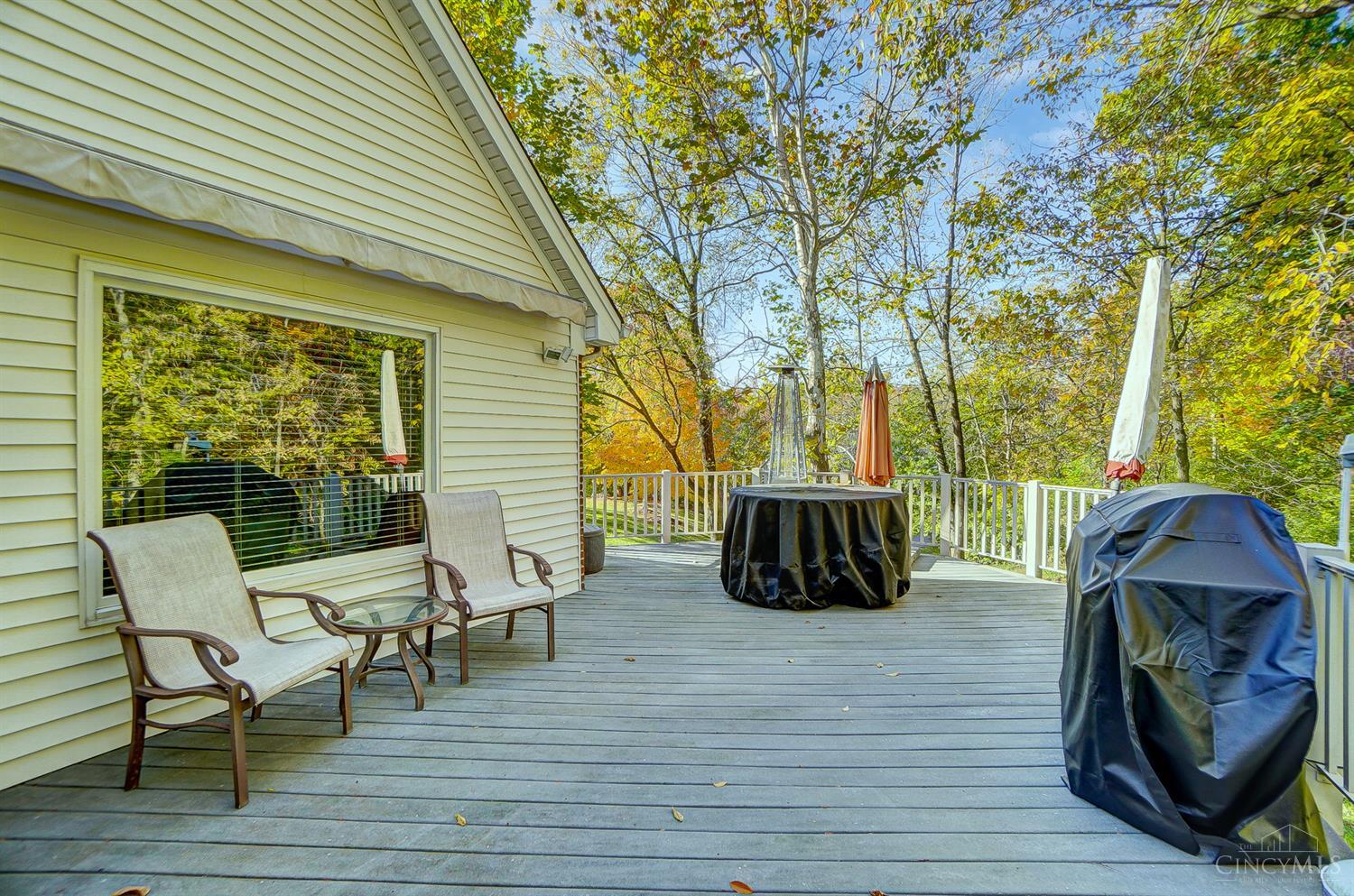 5815 Woodthrush Lane