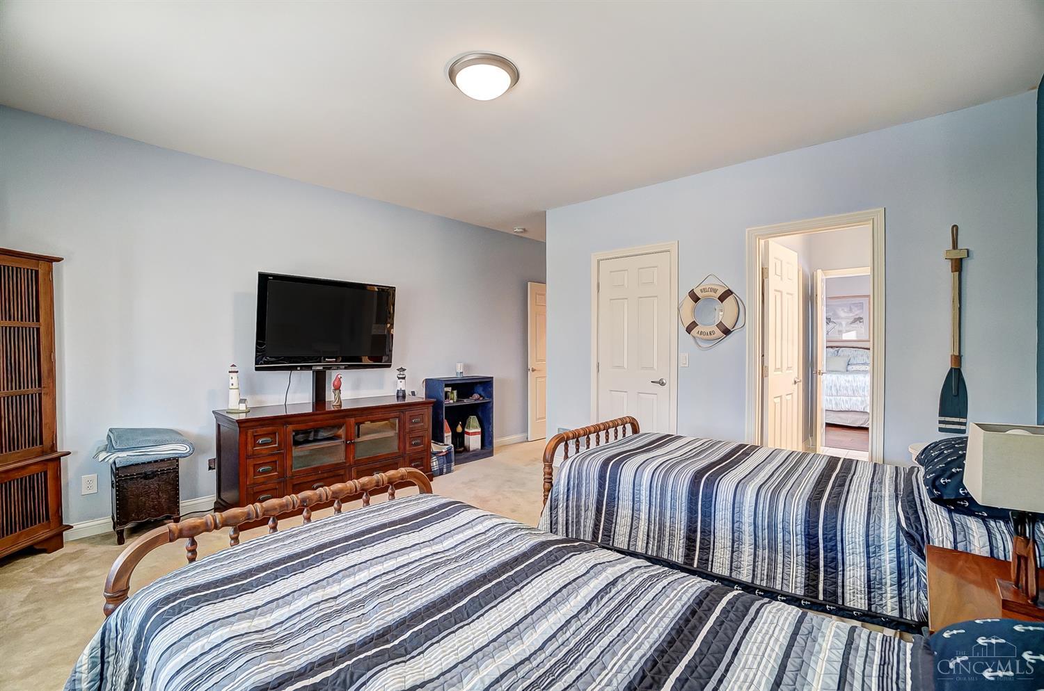 5815 Woodthrush Lane