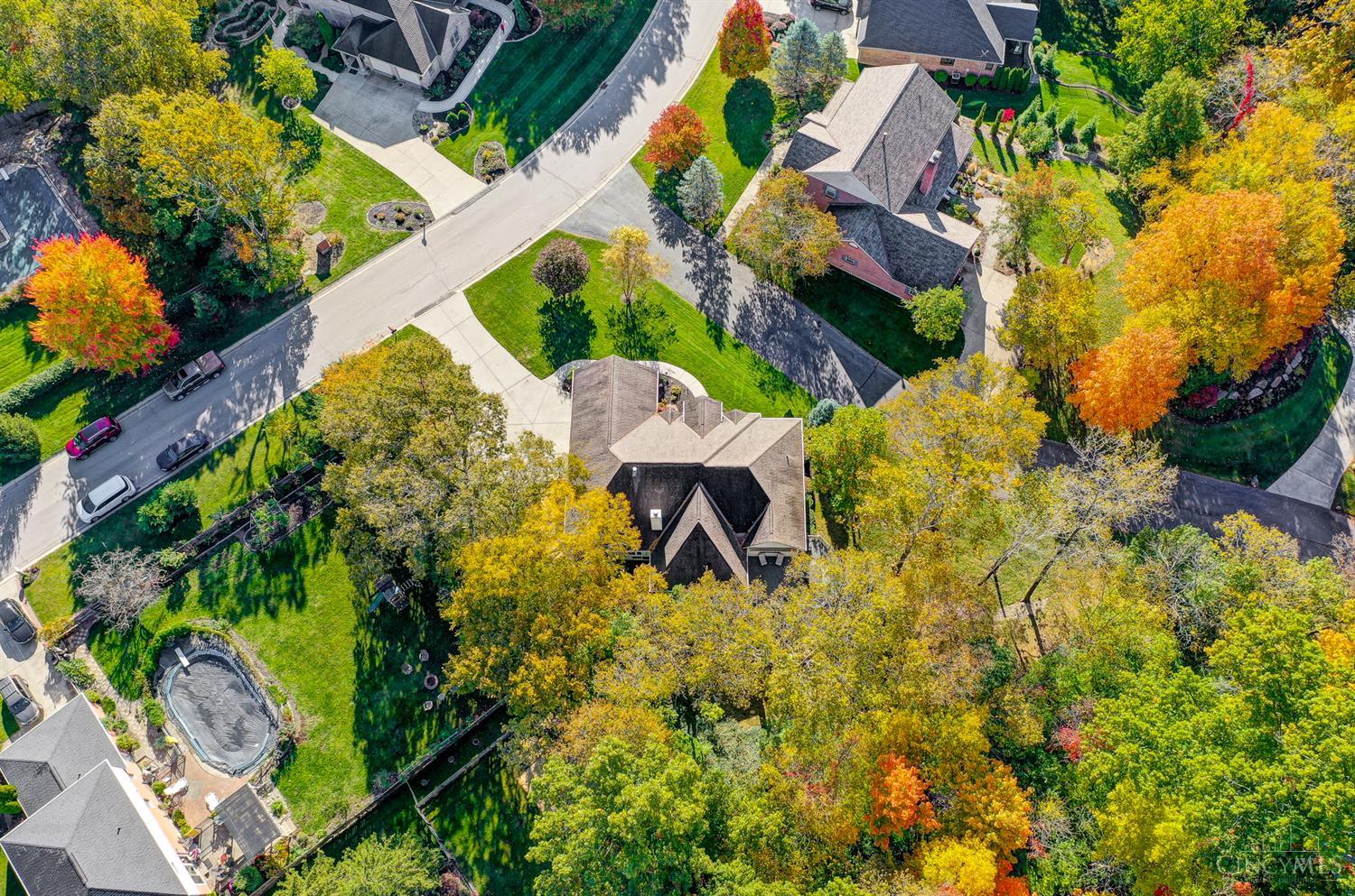 5815 Woodthrush Lane