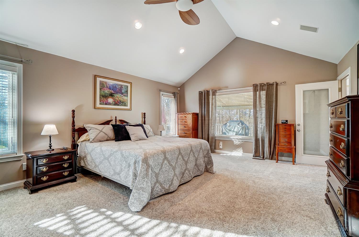 5815 Woodthrush Lane