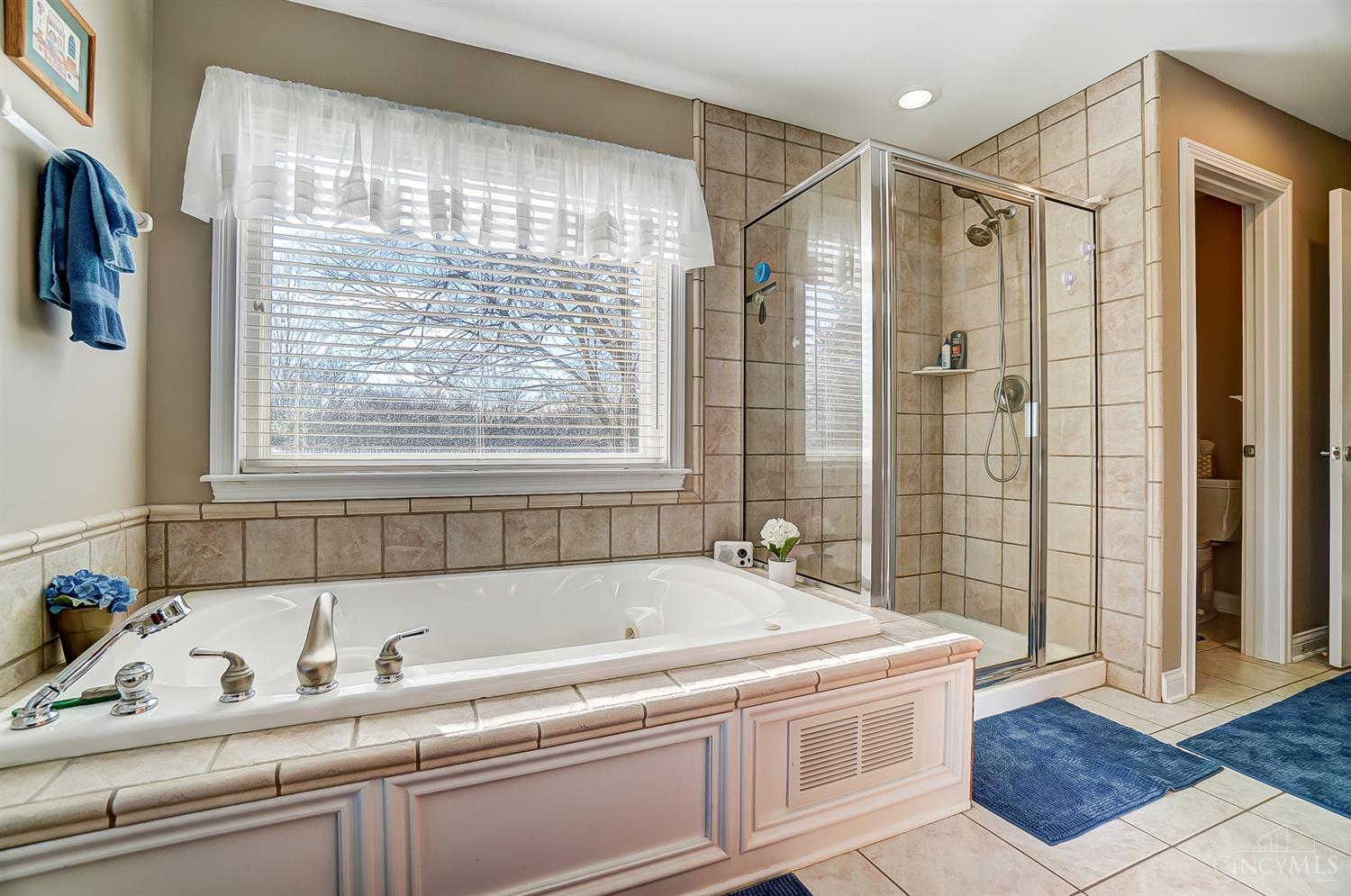 5815 Woodthrush Lane