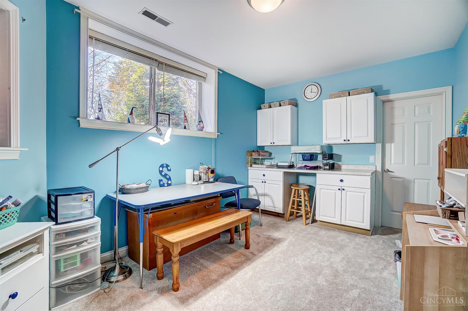 5815 Woodthrush Lane