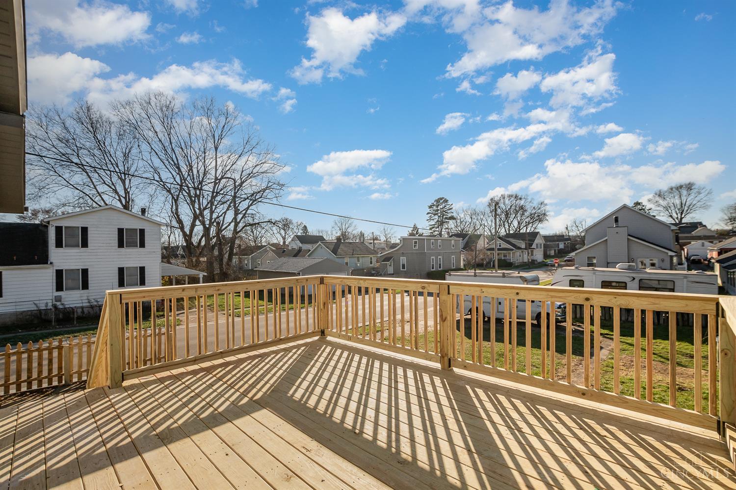 3901 Lonsdale Street