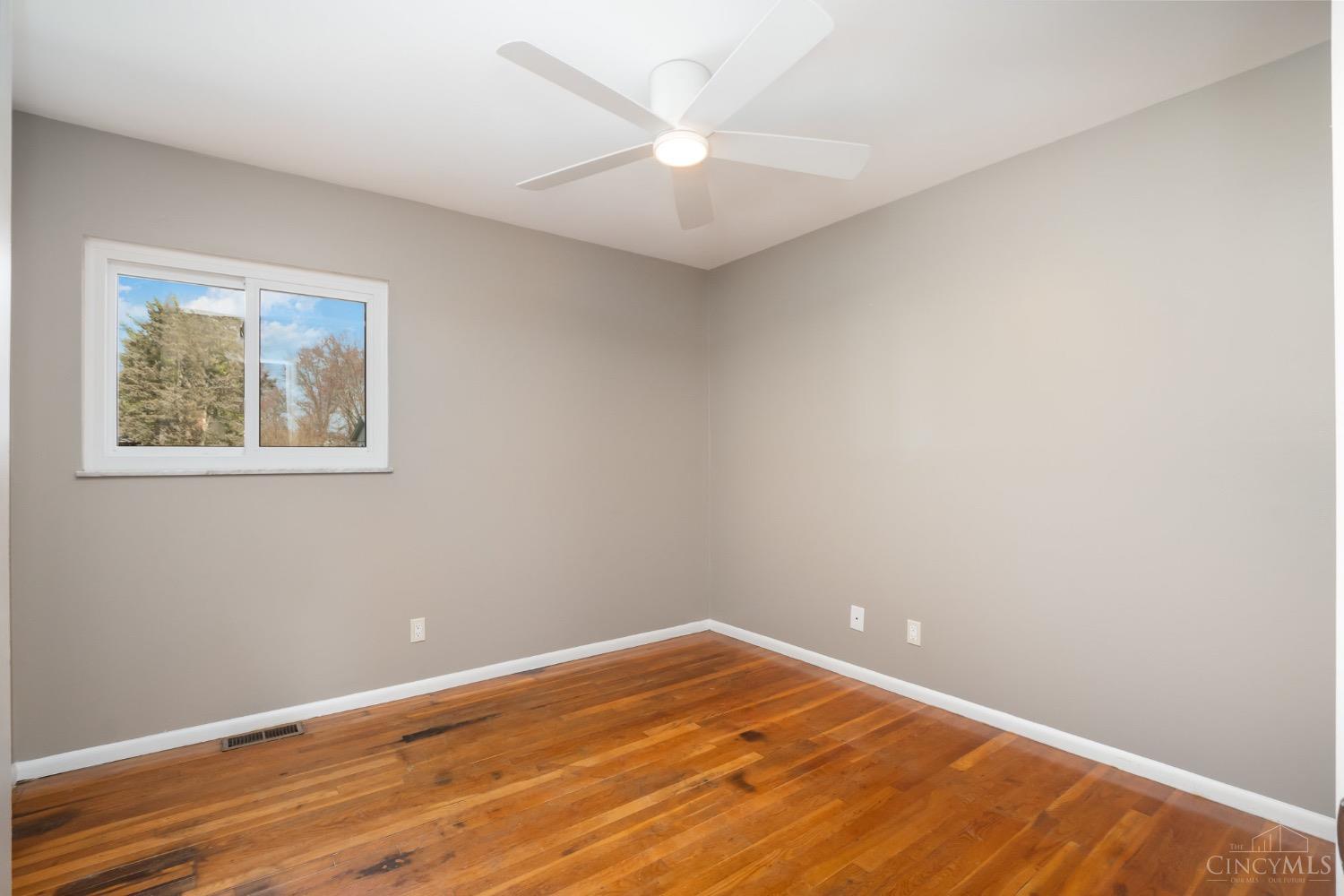 8327 Northport Drive