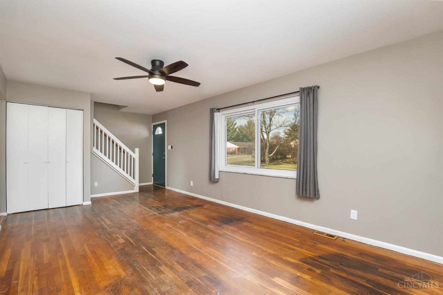 8327 Northport Drive