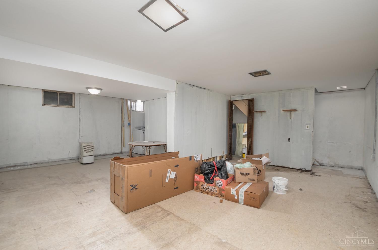 8327 Northport Drive