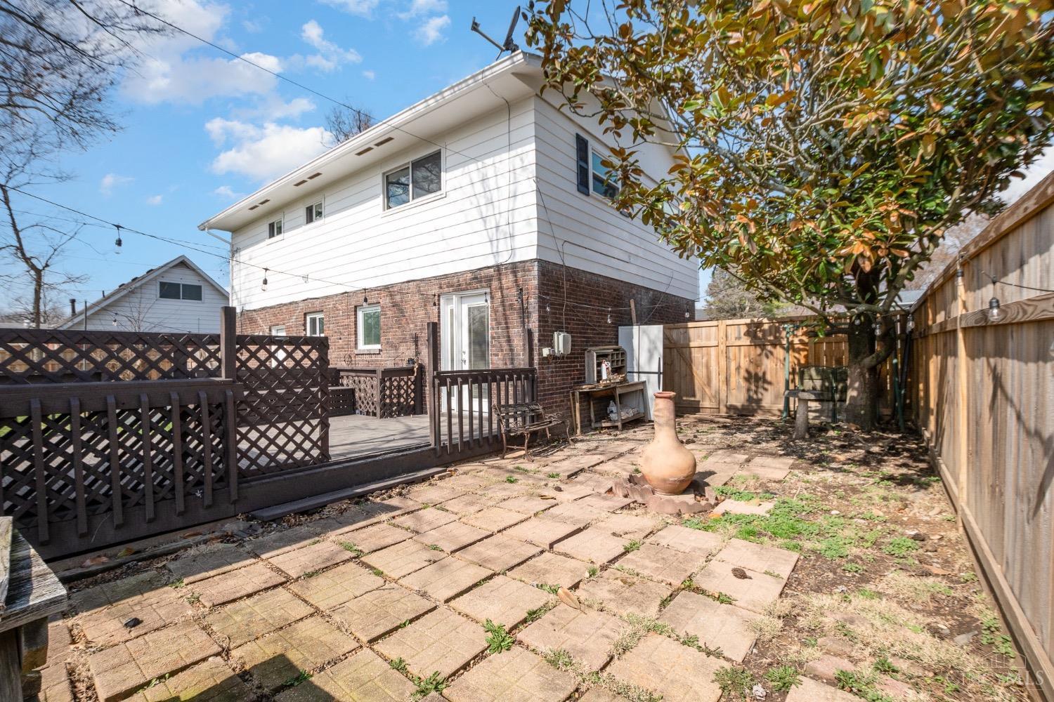 8327 Northport Drive