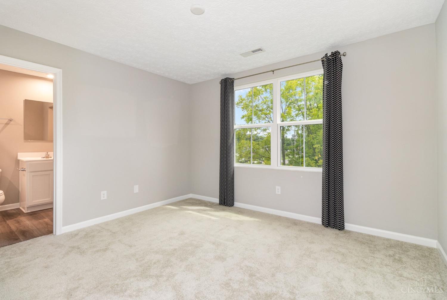 9872 Dunlap Drive