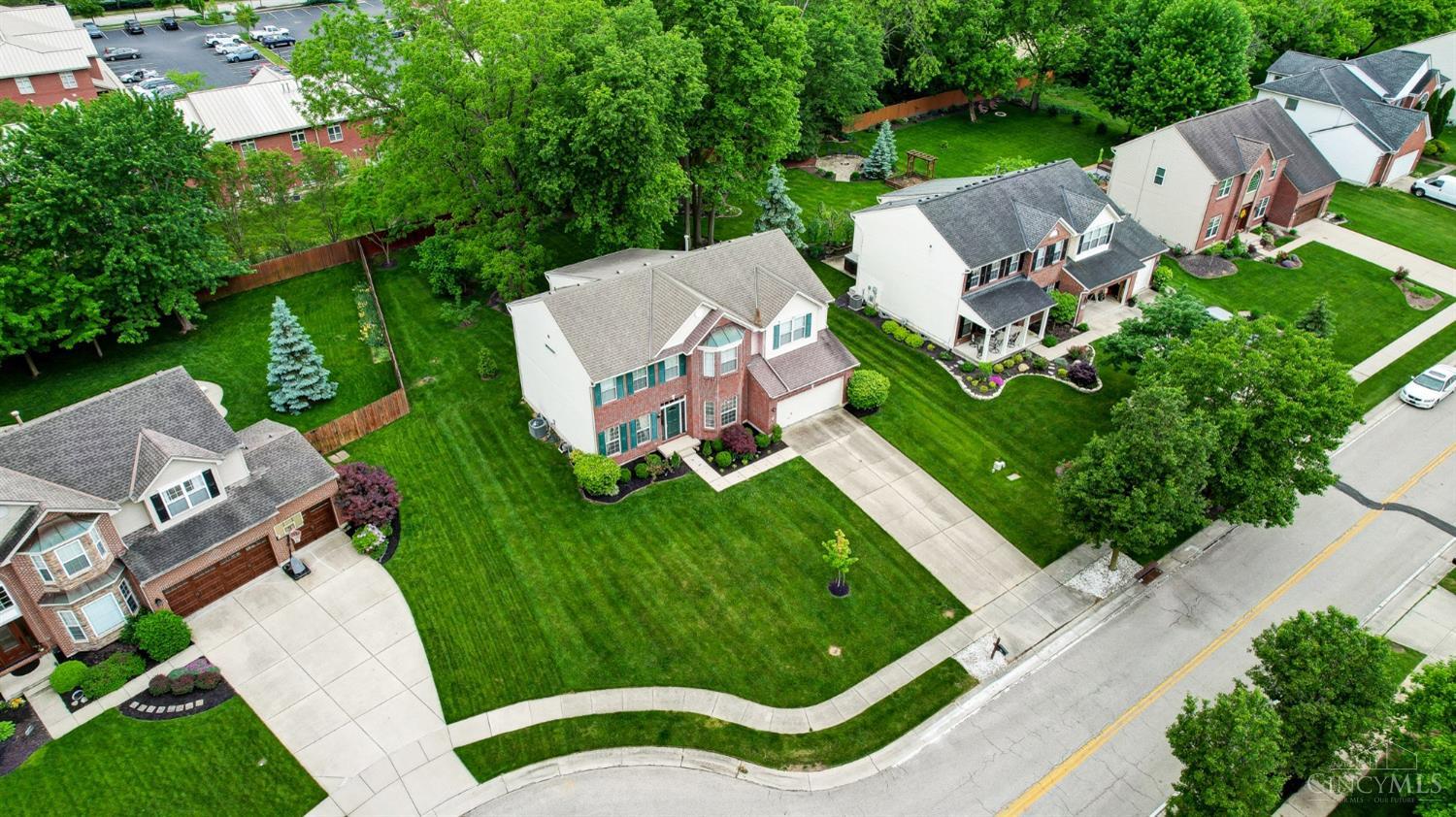 5733 Thornberry Court