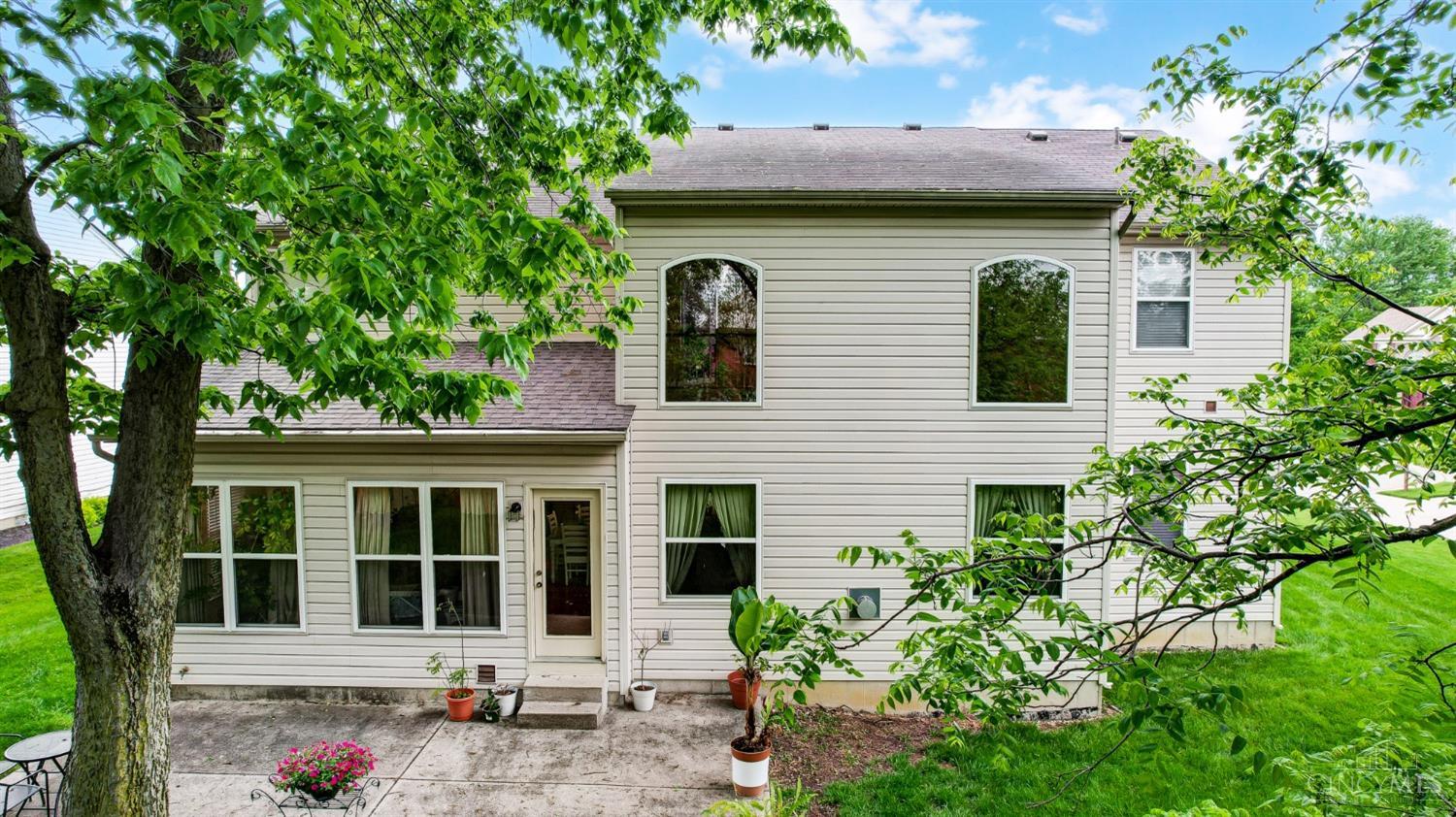 5733 Thornberry Court