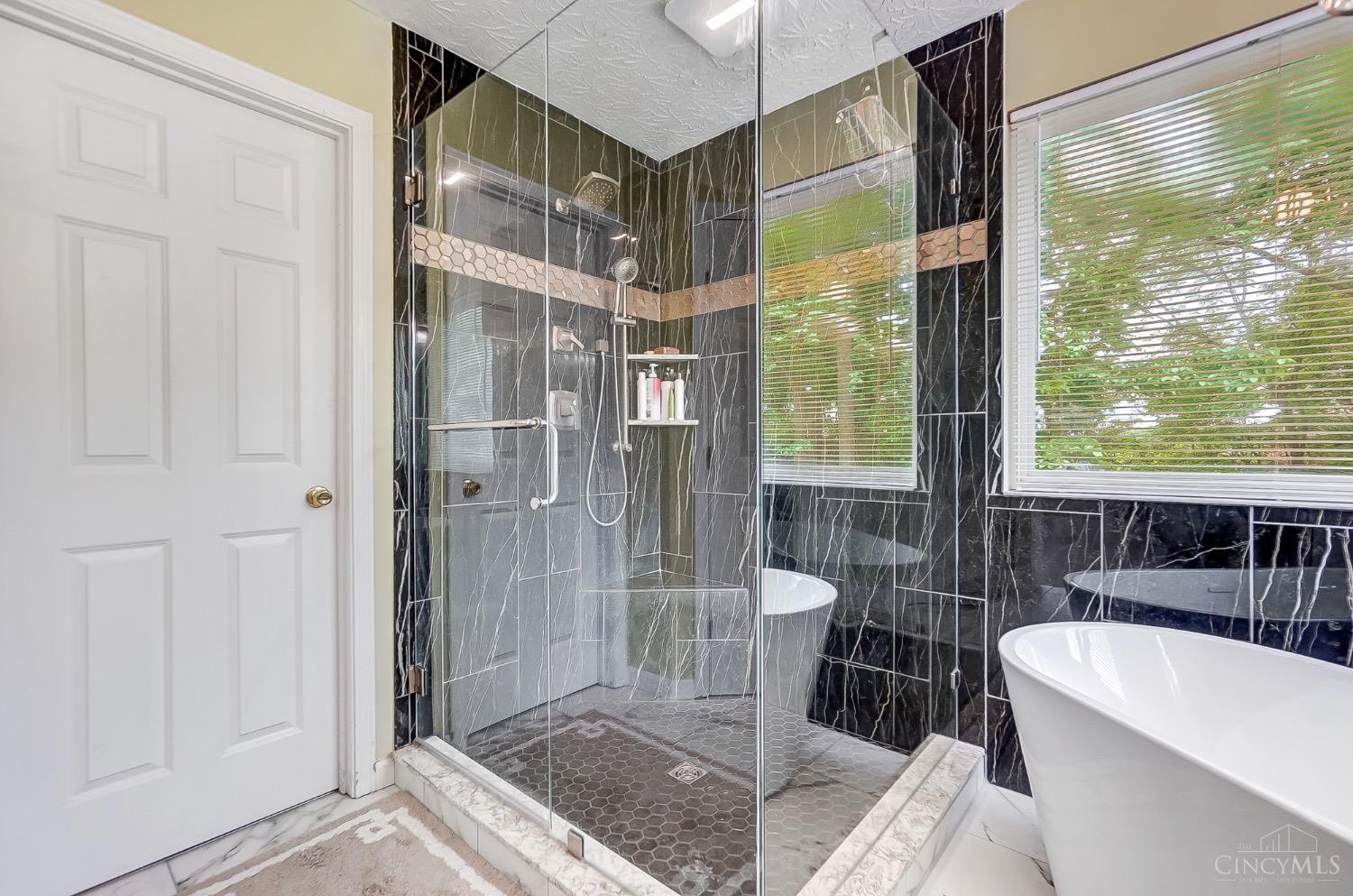 5733 Thornberry Court