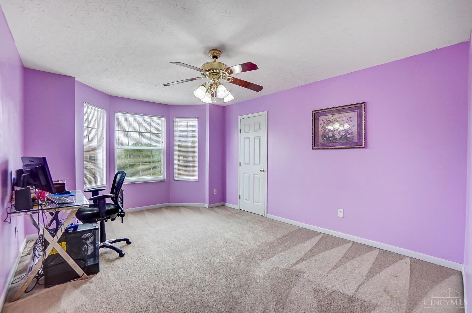 5733 Thornberry Court