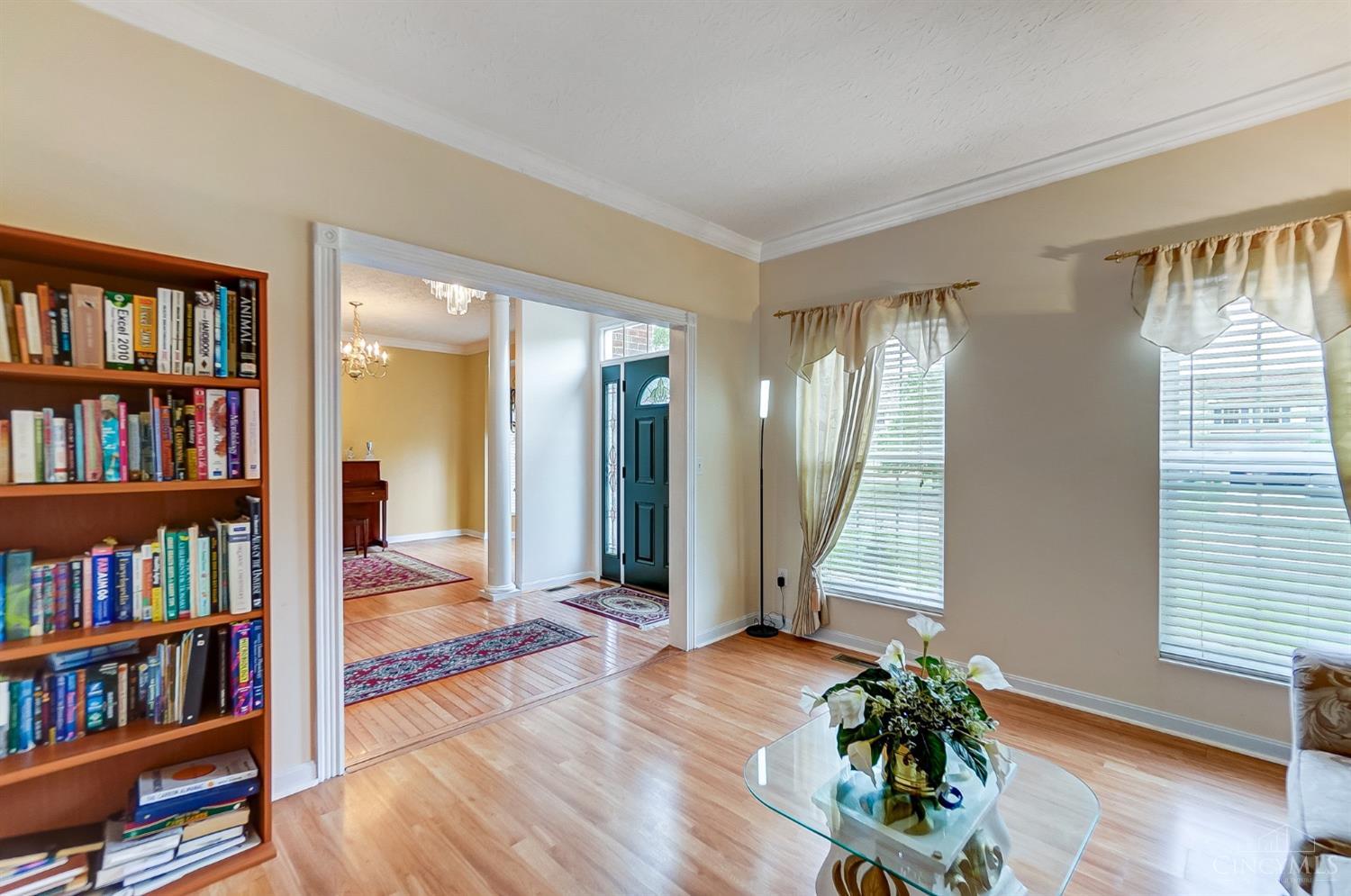 5733 Thornberry Court