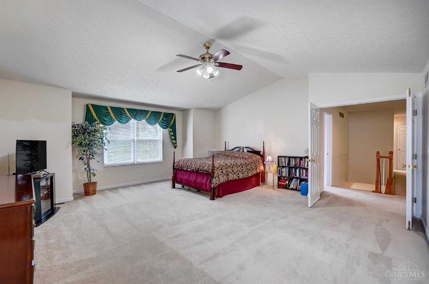 5733 Thornberry Court