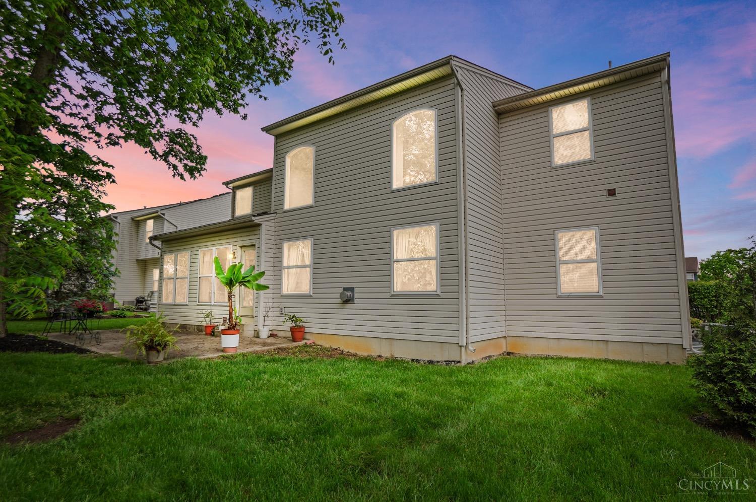 5733 Thornberry Court