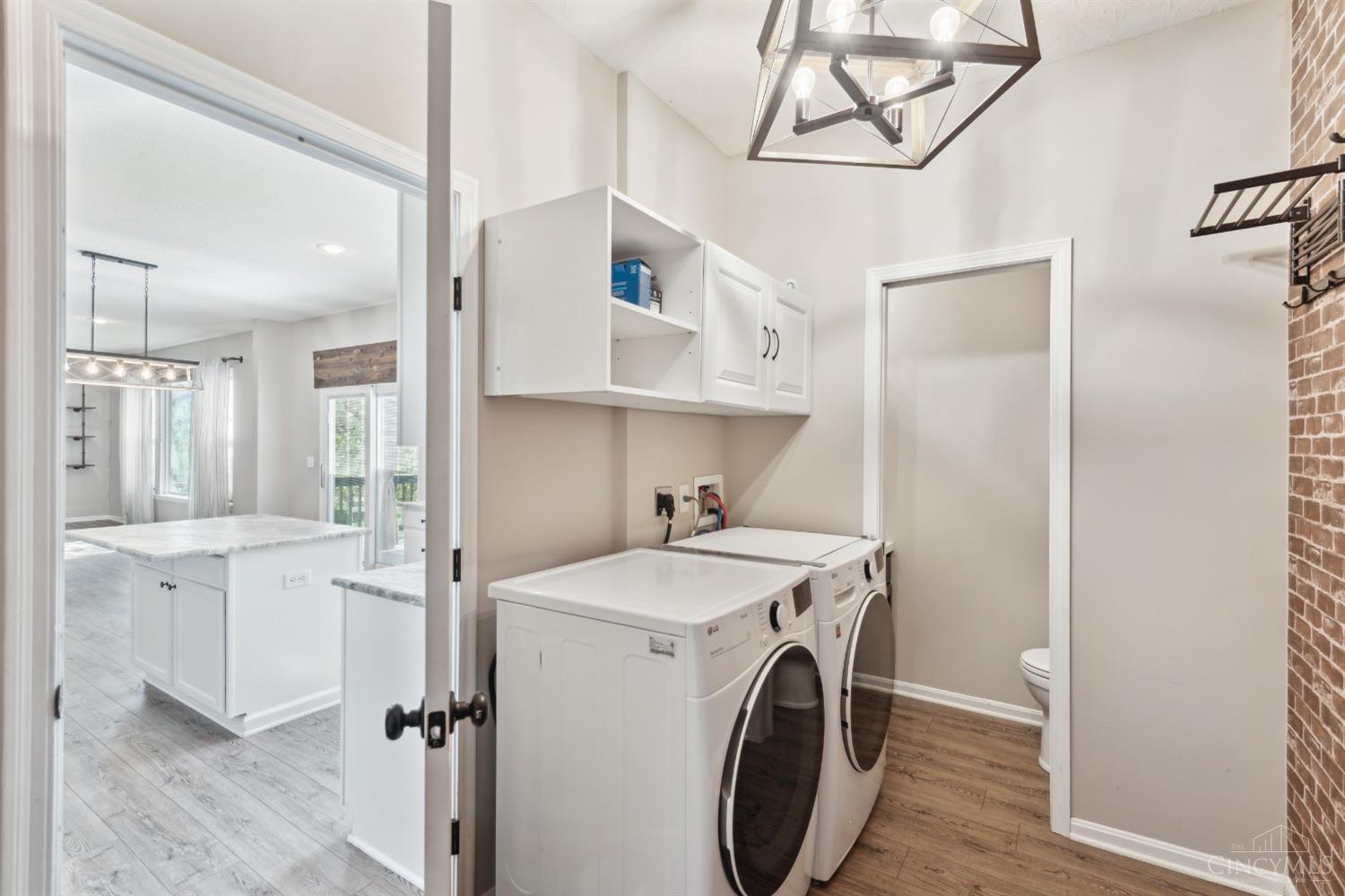 6721 Waverly Park