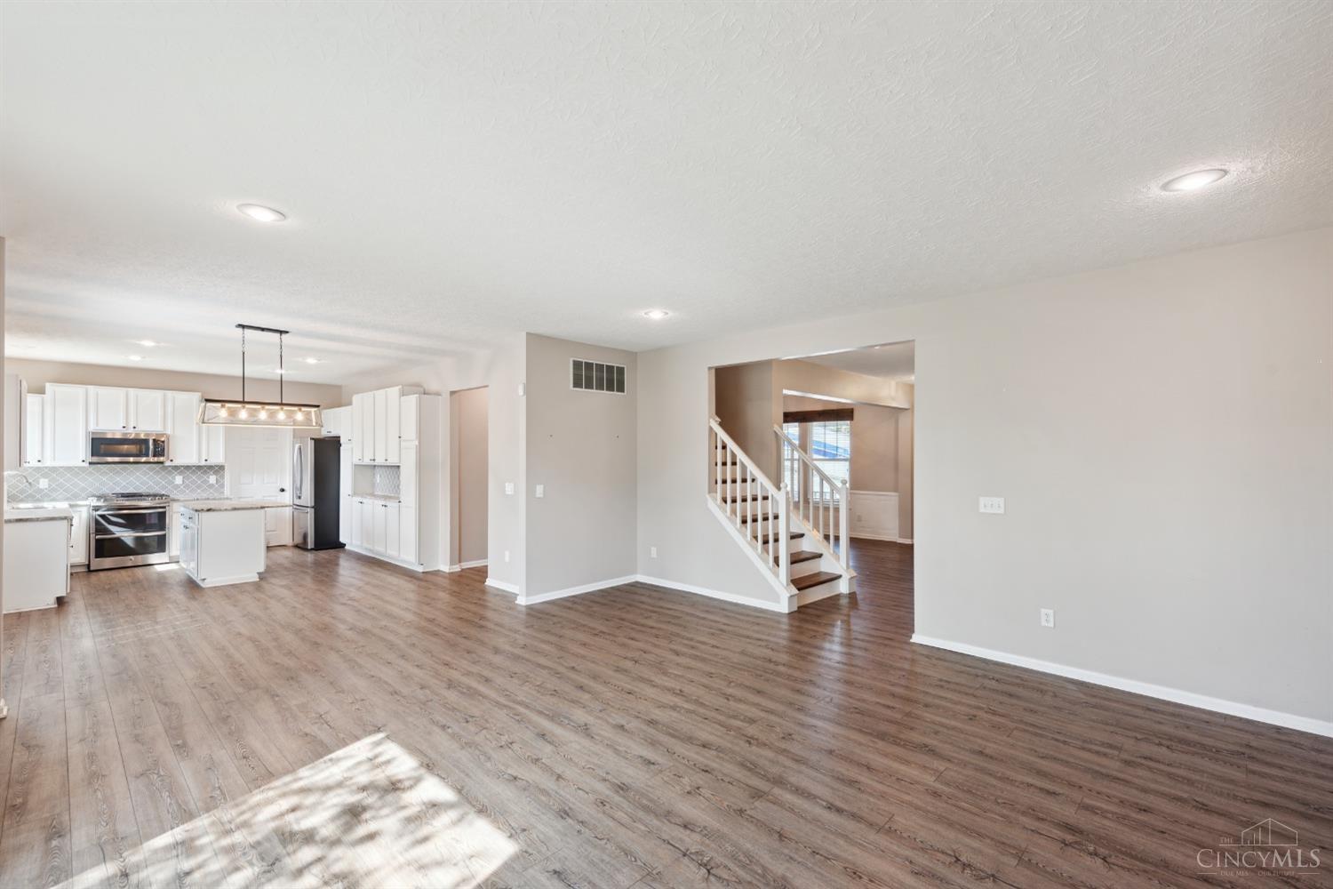 6721 Waverly Park