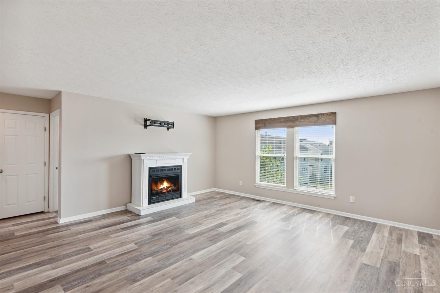 6721 Waverly Park